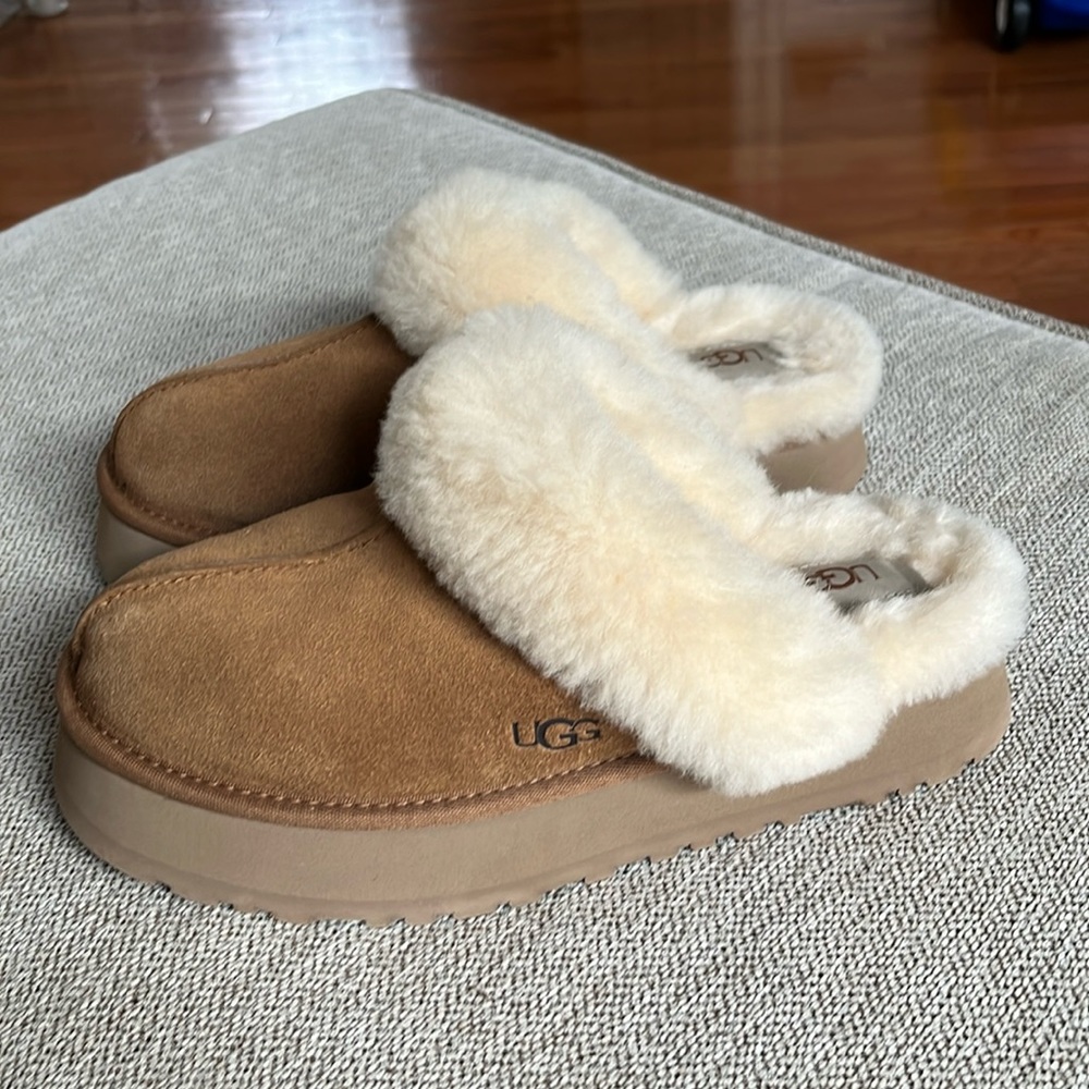 Ugg Disquette platform slipper